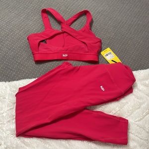 MP Women’s leggings and matching sports bra.